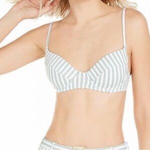 WEWOREWHAT Striped Lydia Underwire Bikini Top